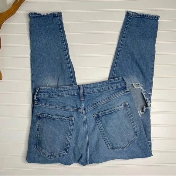 Old Navy High-Waisted O.G. Straight Leg Ripped Jeans Baggy Fit - Picture 6 of 9
